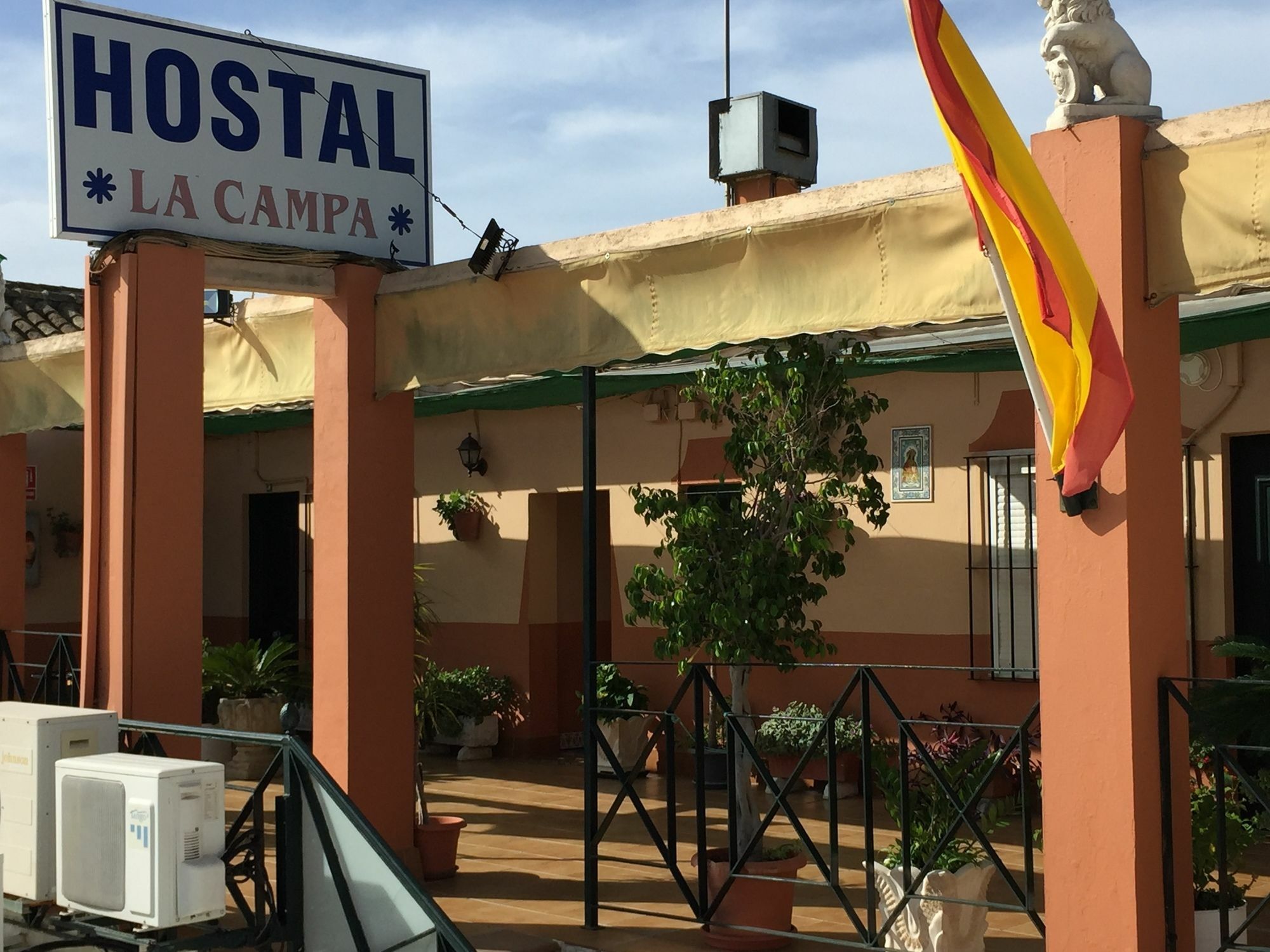 Hostal La Campa Chiclana de la Frontera Extérieur photo